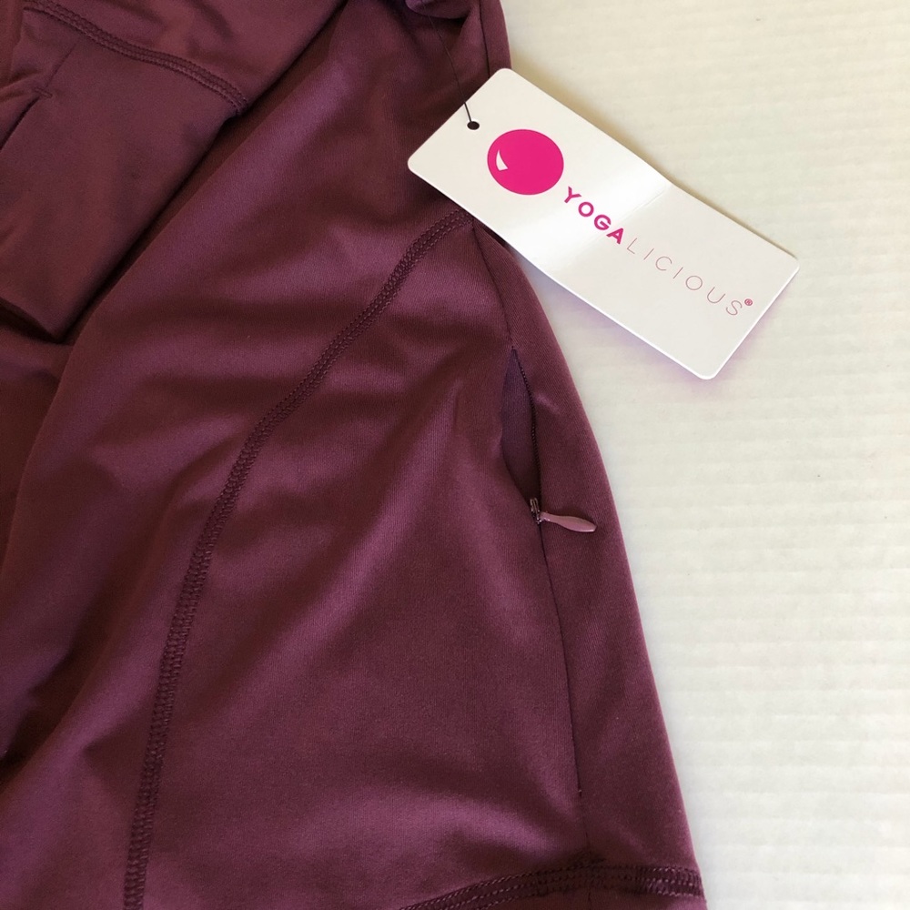 Yogalicious Long Sleeve 1/4 side neck Zipper Shirt - Picture 7 of 10